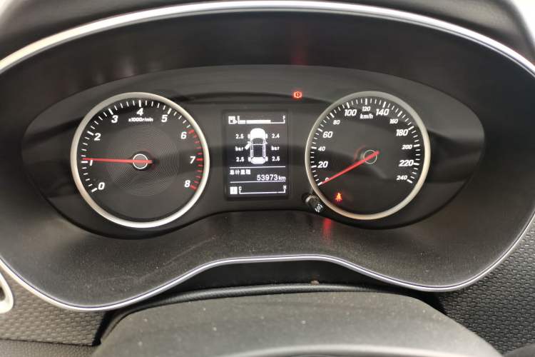 Used Baojun 730 2019 1.5L Manual Fashion Model 7-seater China VI Instrument Cluster