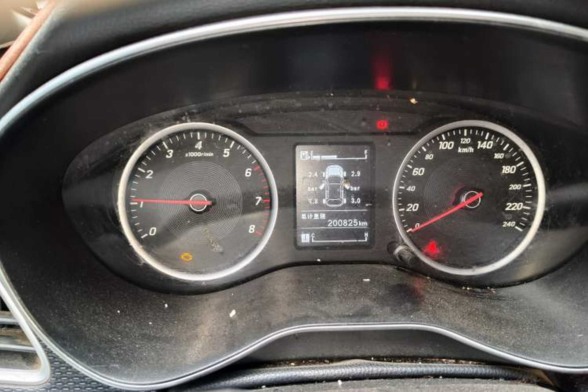 Used Baojun 730 2019 1.5L Manual Fashion Model 7-seater China VI Instrument Cluster