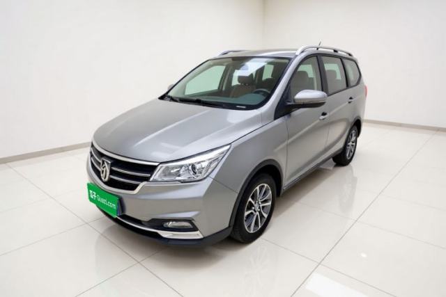 Ojetý Baojun 730 2019 1.5L Manual Fashion Model 7-seater China VI