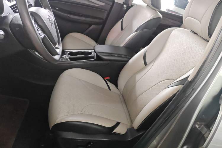 Used Baojun 730 2019 1.5T CVT Flagship Model 7 Seats China VI Emission Standard Left Front Seat