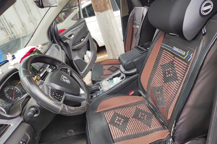 Used Baojun 730 2019 1.5T CVT Flagship Model 7 Seats China VI Emission Standard Left Front Seat