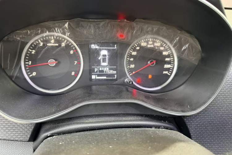 Used Baojun 730 2019 1.5T CVT Fashion Model 7 Seats China VI Emission Standard Odometer Close Up