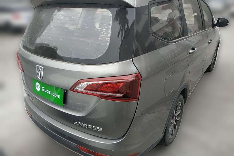 Used Baojun 730 2019 1.5T Manual Fashion Model 7-seater National V Rear Right 45 Deg