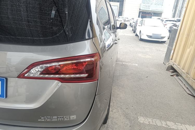 Used Baojun 730 2019 1.5T Manual Fashion Model 7-seater National V Right Rear Taillight