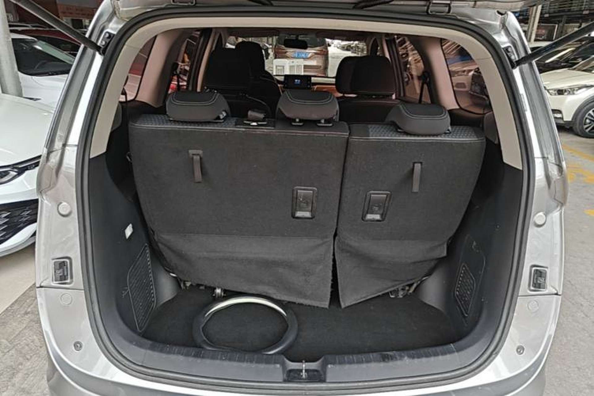 Used Baojun 730 2019 1.5L Manual Fashion Model 7-seater National V Trunk