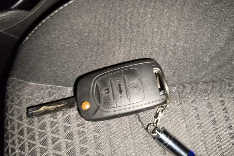 Used Baojun 730 2019 1.5L Manual Fashion Model 7-seater China VI Vehicle Key