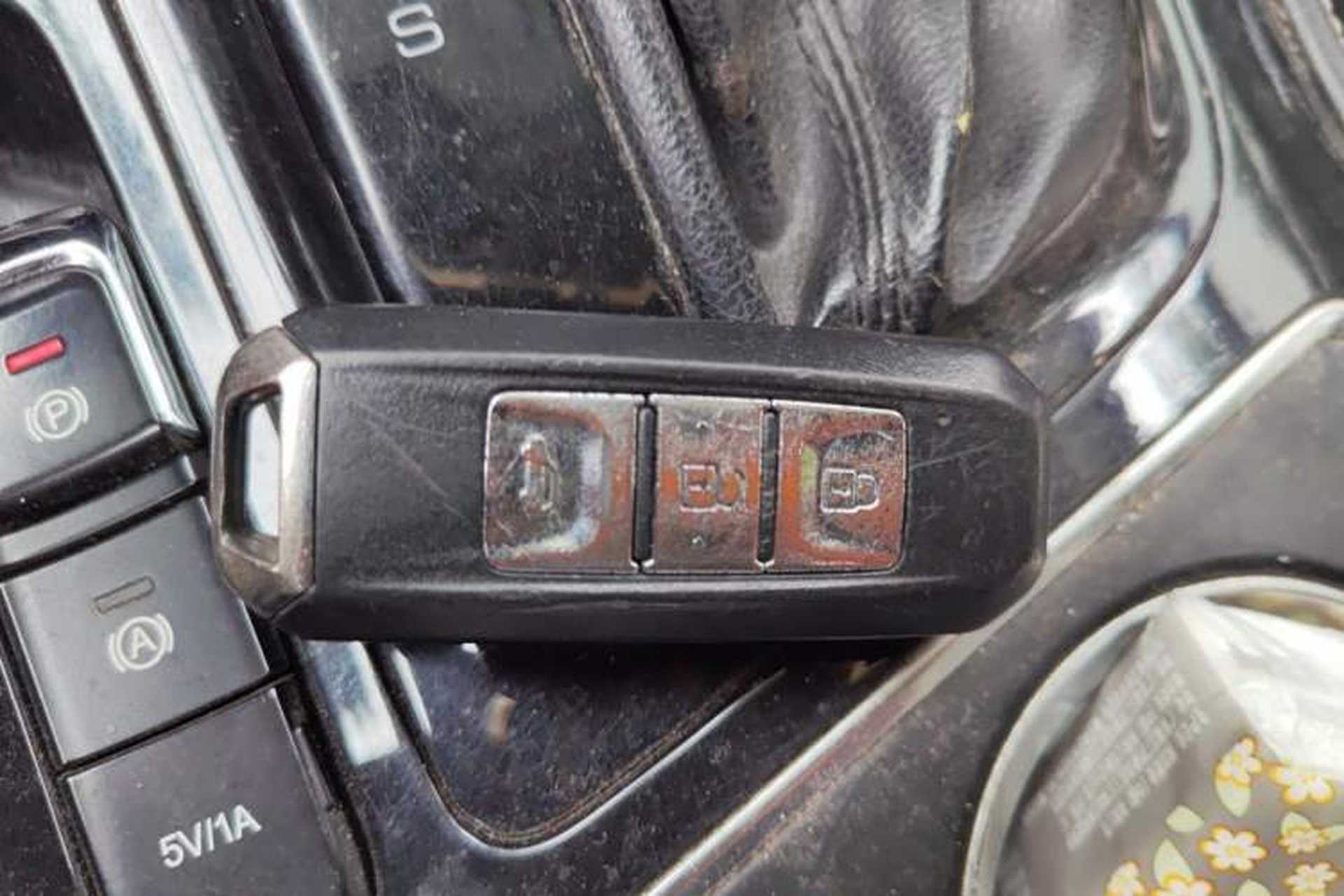 Used Baojun 730 2019 1.5T CVT Flagship Model 7 Seats China VI Emission Standard Vehicle Key