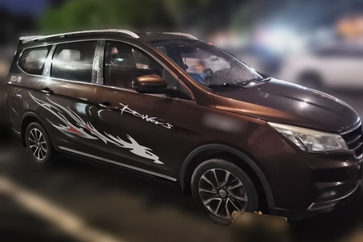 Used Baojun 730 2019 1.5T CVT Flagship Version 7 Seats China V Emission Standard Front Right 45 Deg