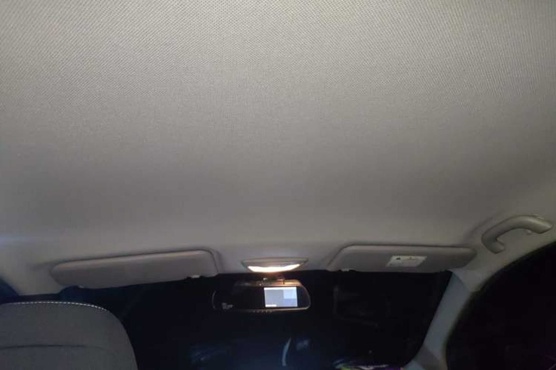 Used Baojun 730 2019 1.5T Manual Fashion Model 7-seater National V Headliner