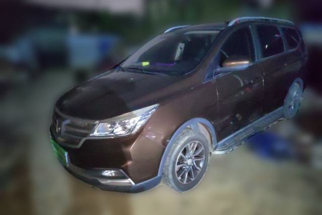 Used Baojun 730 2019 1.5T Manual Fashion Model 7-seater National V