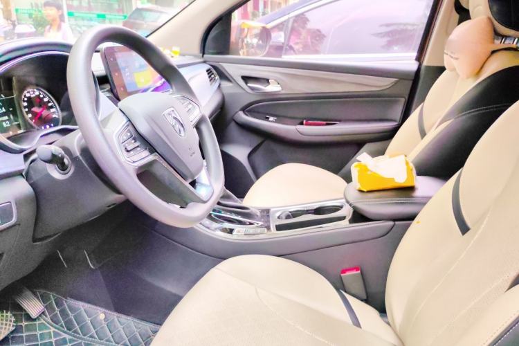 Used Baojun 730 2019 1.5T CVT Flagship Model 7 Seats China VI Emission Standard Left Front Seat
