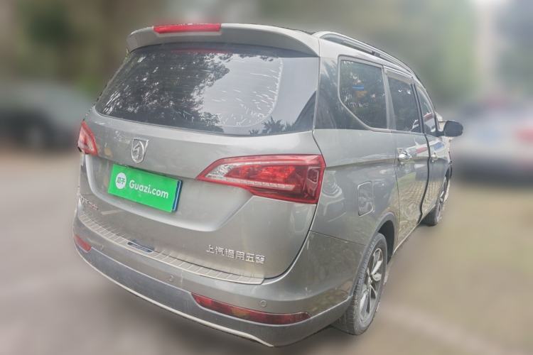 Used Baojun 730 2019 1.5T Manual Fashion Model 7-seater National V Rear Right 45 Deg