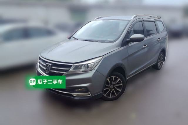 Used Baojun 730 2019 1.5L Manual Fashion Model 7-seater China VI