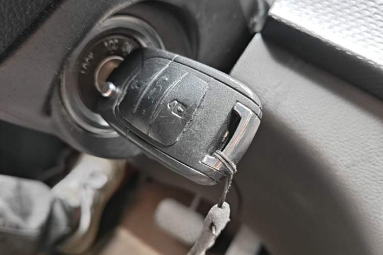 Used Baojun 730 2019 1.5T CVT Fashion Model 7 Seats China VI Emission Standard Vehicle Key
