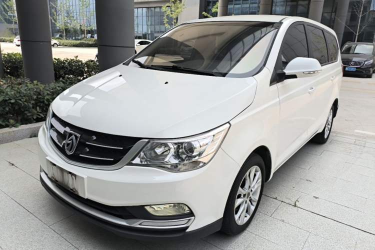 Baojun 730 2019 1.5L Manual Value Edition 7 Seats China VI Emission Standard d’occasion Guazi used car, China used car export, Used car for sale, Used cars, Cheapest cars for sale