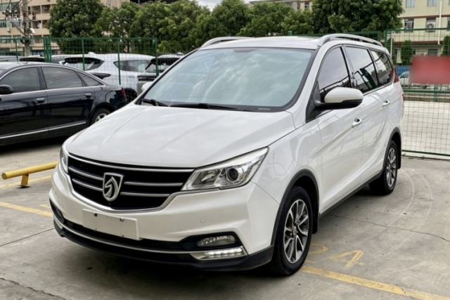 Used Baojun 730 2019 1.5T CVT Flagship Model 7 Seats China VI Emission Standard
