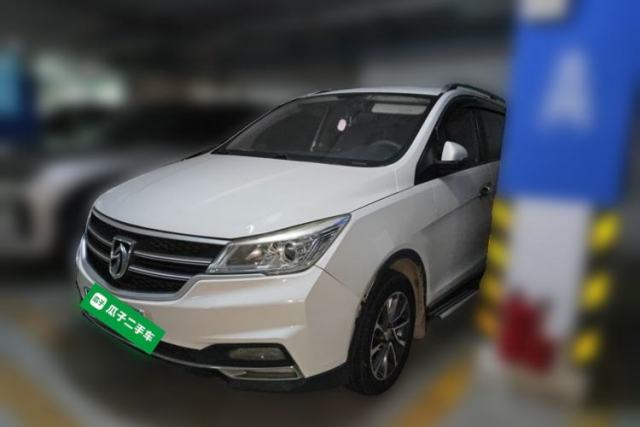 Used Baojun 730 2019 1.5L Manual Fashion Model 7-seater China VI