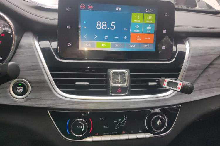 Used Baojun 730 2019 1.5T CVT Flagship Model 7 Seats China VI Emission Standard Audio And AC Panel