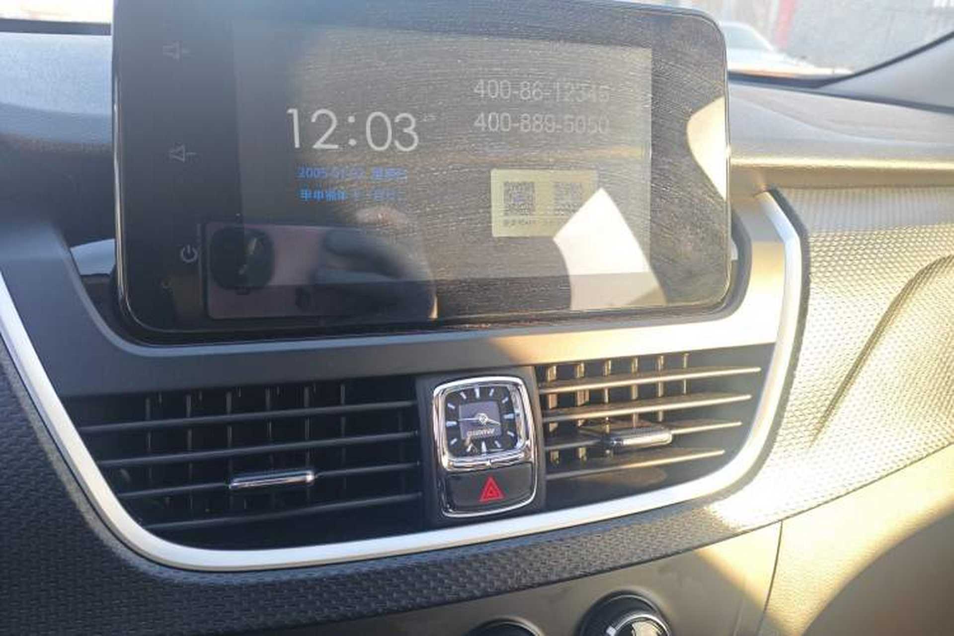 Used Baojun 730 2019 1.5T CVT Fashion Model 7 Seats China VI Emission Standard Audio And AC Panel
