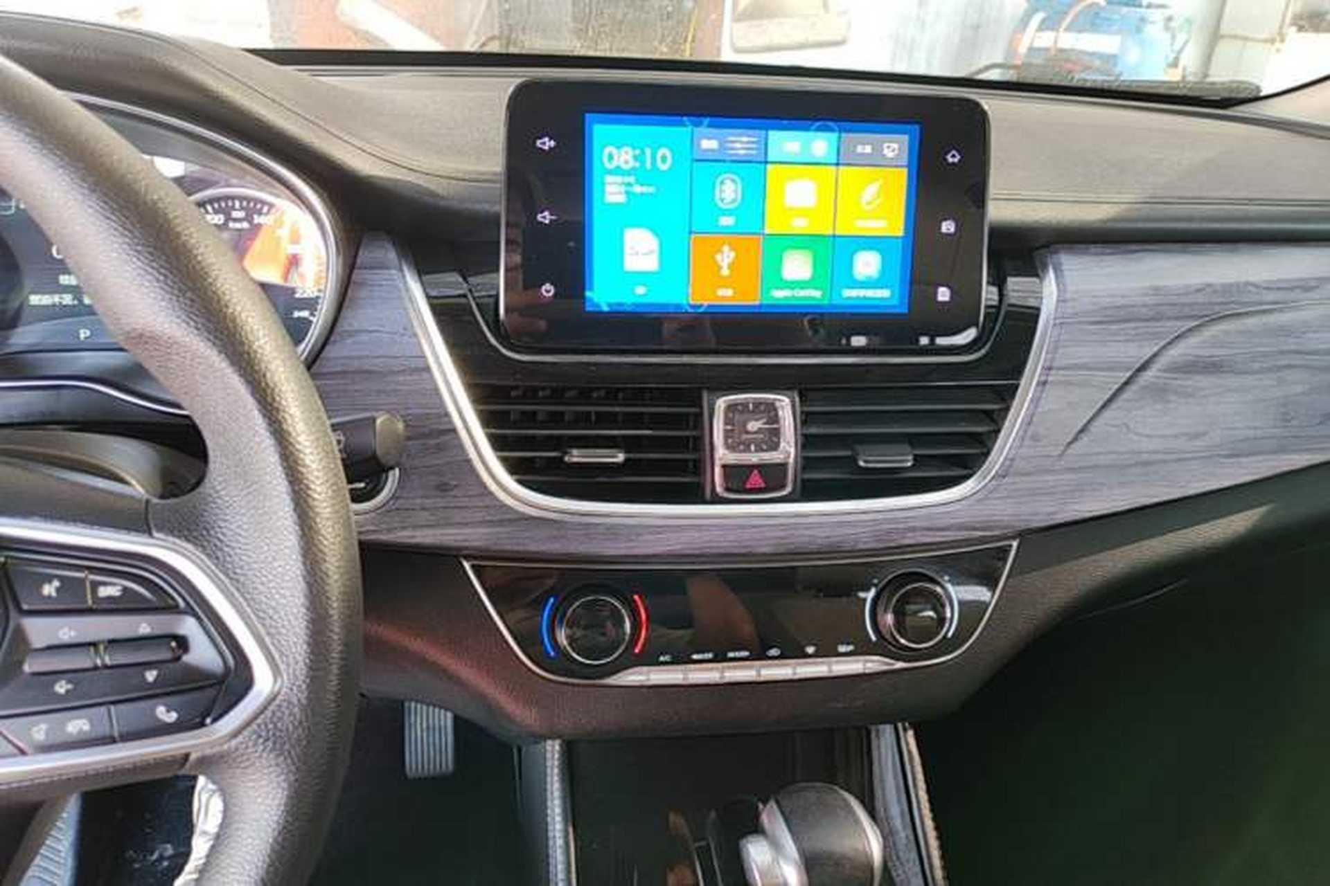 Used Baojun 730 2019 1.5T CVT Flagship Version 7 Seats China V Emission Standard Audio And AC Panel