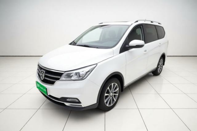 Baojun 730 2019 1.5L Manual Fashion Model 7-seater China VI usado