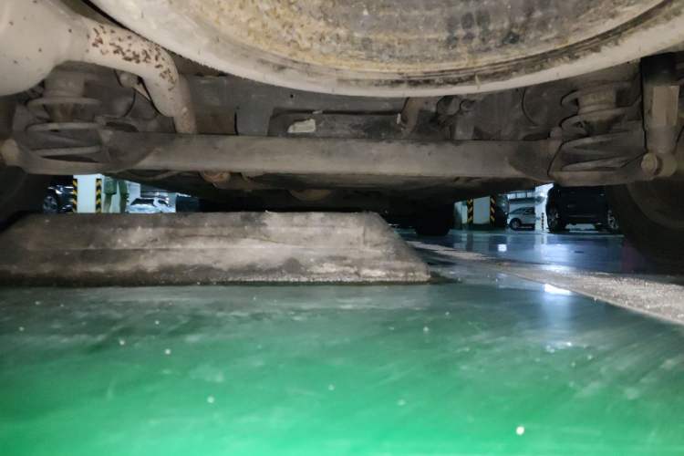 Used Baojun 730 2019 1.5T CVT Fashion Model 7 Seats China VI Emission Standard Chassis Rear