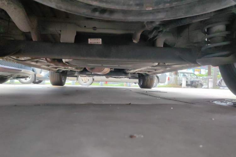 Used Baojun 730 2019 1.5T CVT Fashion Model 7 Seats China VI Emission Standard Chassis Rear