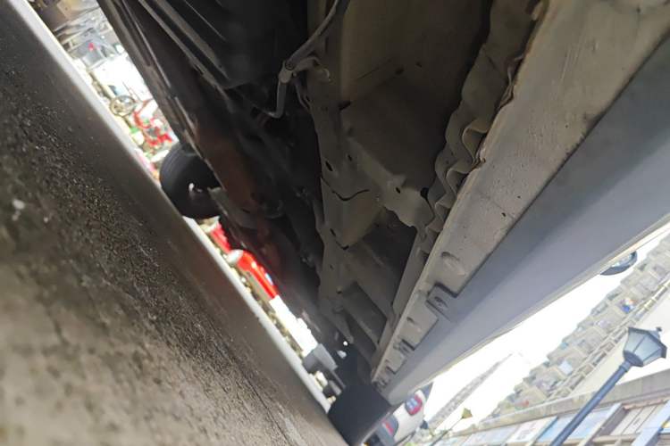 Used Baojun 730 2019 1.5L Manual Fashion Model 7-seater National V Chassis Rear Right