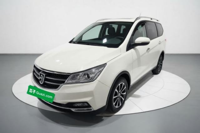 Used Baojun 730 2019 1.5L Manual Fashion Model 7-seater China VI