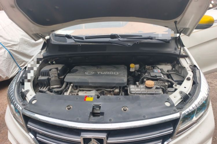 Used Baojun 730 2019 1.5T Manual Mild Hybrid Zhishang Model 7 Seats China V Emission Standard Engine Bay