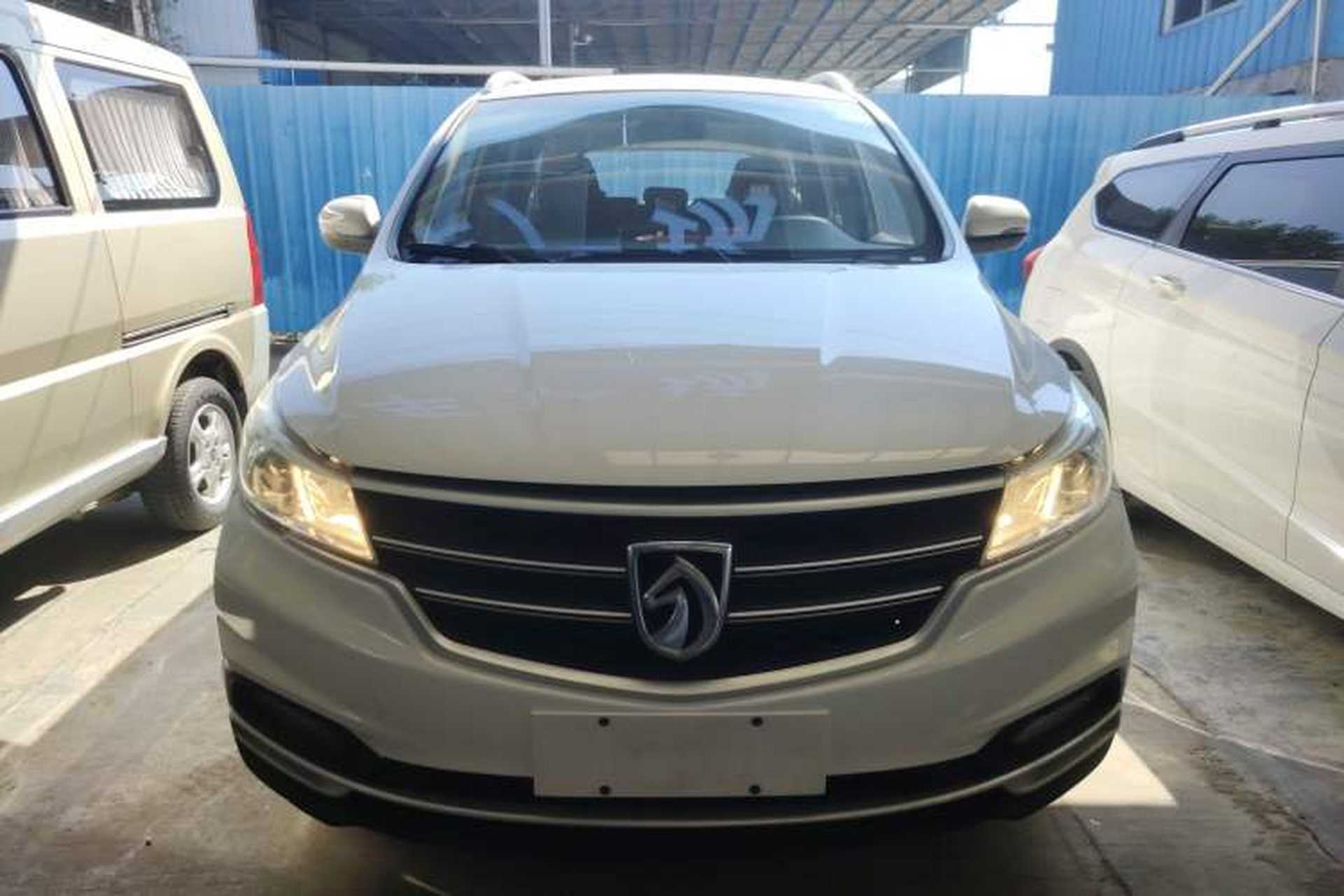 Used Baojun 730 2019 1.5T CVT Fashion Model 7 Seats China VI Emission Standard Exterior 1