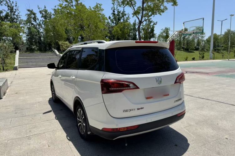 Used Baojun 730 2019 1.5T CVT Fashion Model 7 Seats China VI Emission Standard Exterior 2