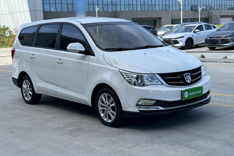 Used Baojun 730 2019 1.5L Manual Value Edition 7 Seats China VI Emission Standard Exterior 2