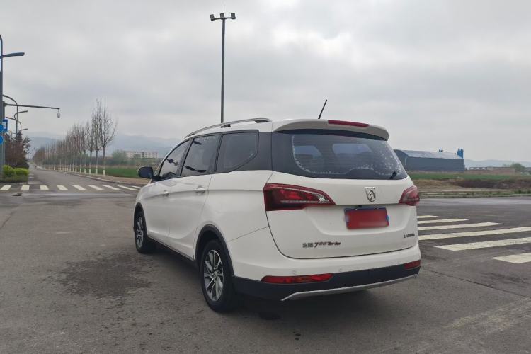 Used Baojun 730 2019 1.5T CVT Fashion Model 7 Seats China VI Emission Standard Exterior 3