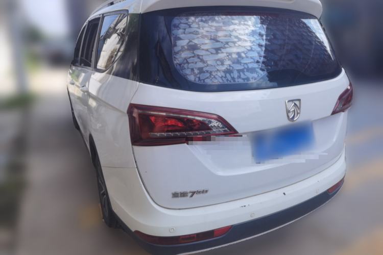 Used Baojun 730 2019 1.5L Manual Fashion Model 7-seater China VI Exterior 3
