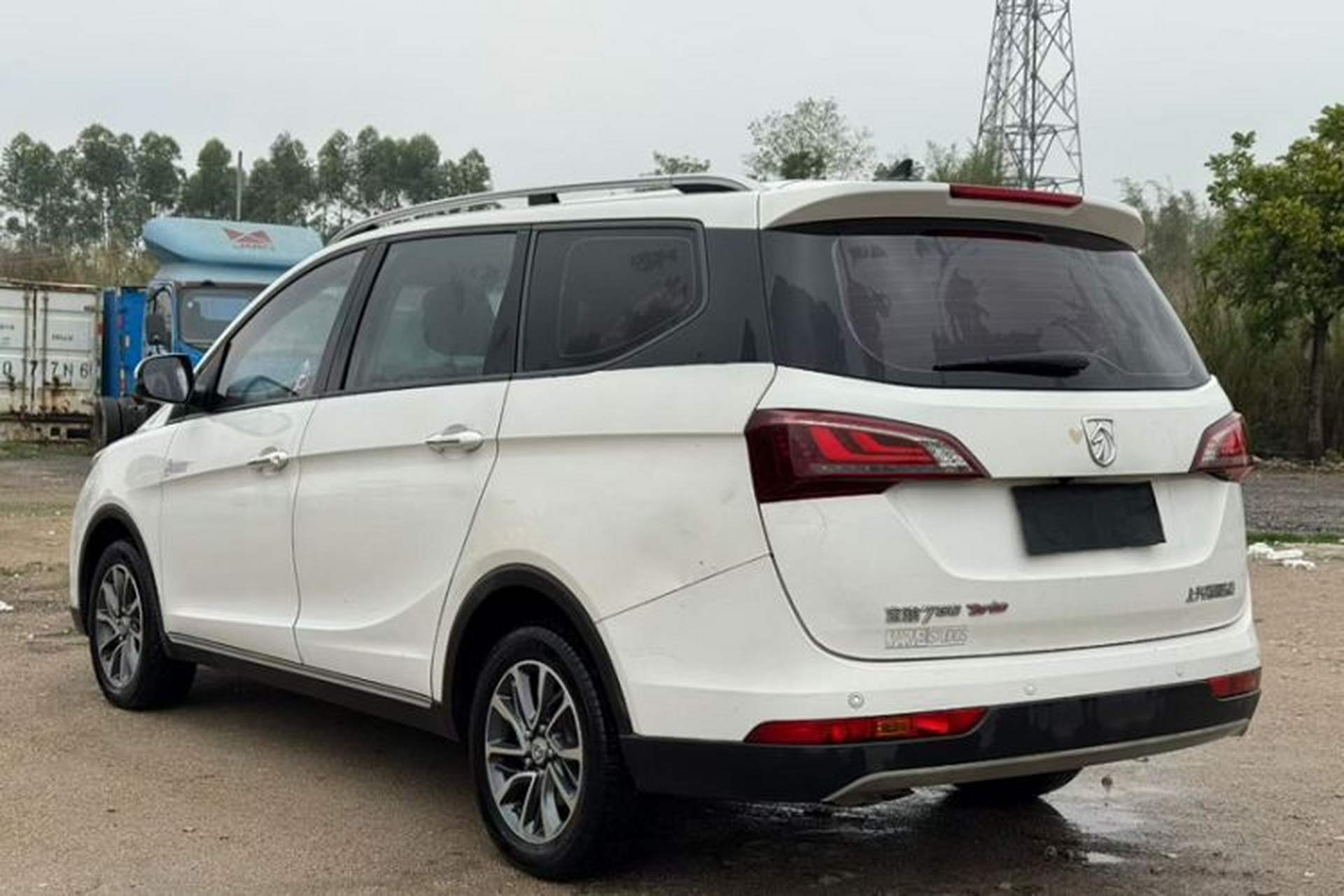Used Baojun 730 2019 1.5T CVT Flagship Model 7 Seats China VI Emission Standard Exterior 4