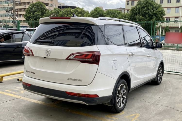 Used Baojun 730 2019 1.5T CVT Flagship Model 7 Seats China VI Emission Standard Exterior 5