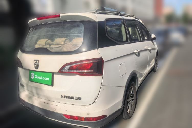 Used Baojun 730 2019 1.5L Manual Fashion Model 7-seater National V Exterior 5