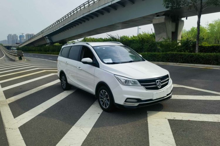 Used Baojun 730 2019 1.5T CVT Fashion Model 7 Seats China VI Emission Standard Exterior 5