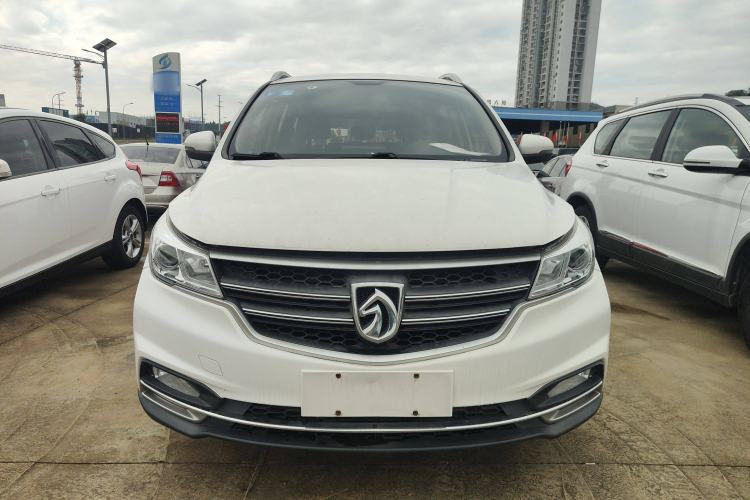 Used Baojun 730 2019 1.5T CVT Fashion Model 7 Seats China V Emission Standard Front