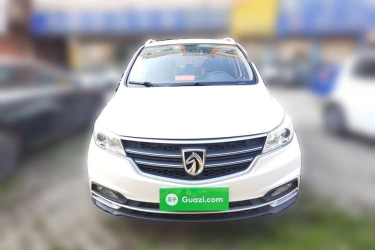 Used Baojun 730 2019 1.5L Manual Fashion Model 7-seater China VI Front