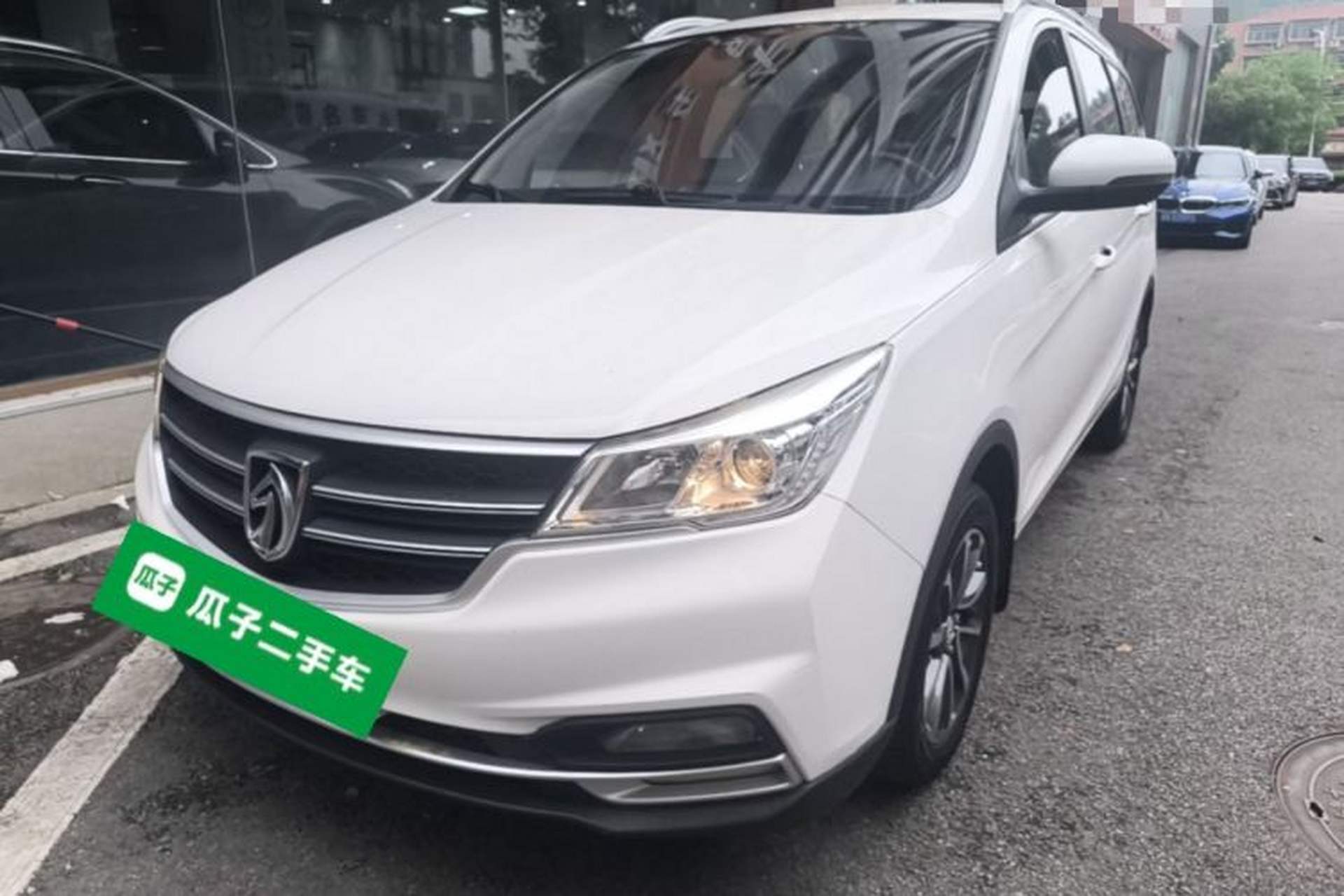 Used Baojun 730 2019 1.5T Manual Fashion Model 7-seater National V Front Left 45 Deg