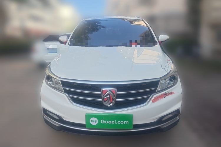Used Baojun 730 2019 1.5T Manual Fashion Model 7-seater China VI Front