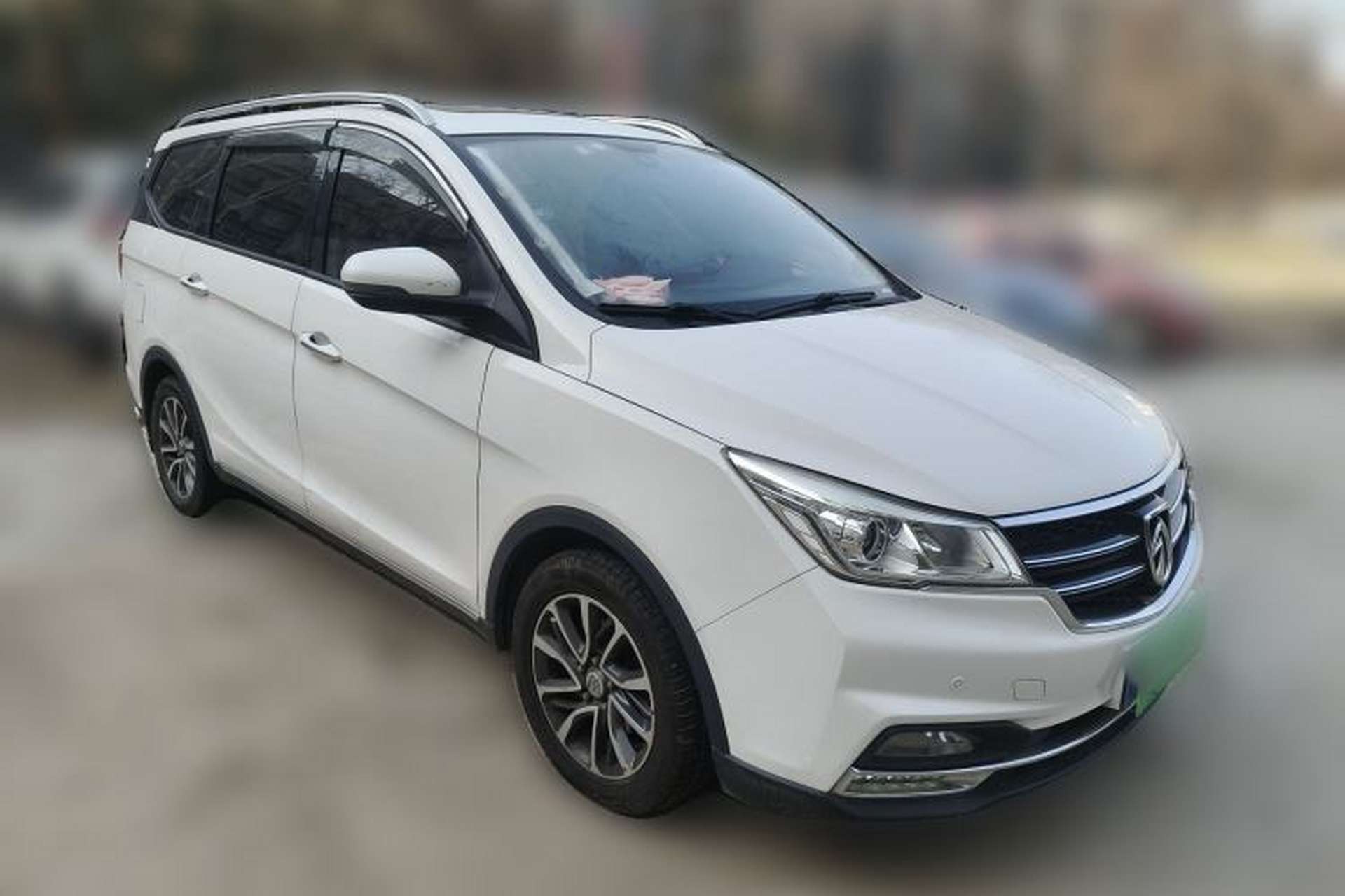 Used Baojun 730 2019 1.5T CVT Flagship Version 7 Seats China V Emission Standard Front Right 45 Deg