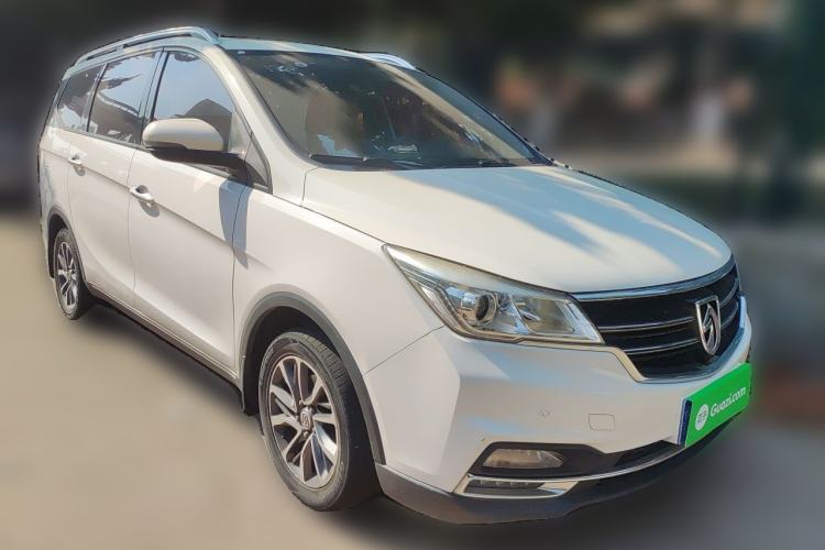 Used Baojun 730 2019 1.5T CVT Flagship Version 7 Seats China V Emission Standard Front Right 45 Deg