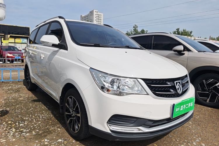Used Baojun 730 2019 1.5L Manual Value Edition 7 Seats China VI Emission Standard Front Right 45 Deg