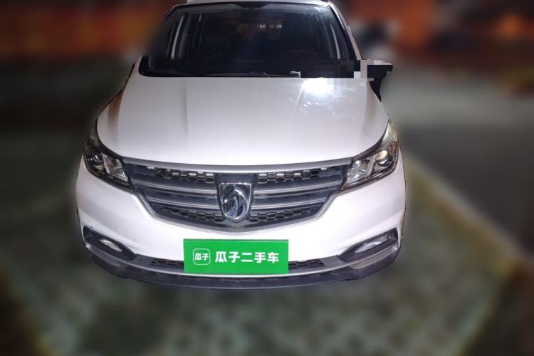 Used Baojun 730 2019 1.5L Manual Fashion Model 7-seater China VI Front