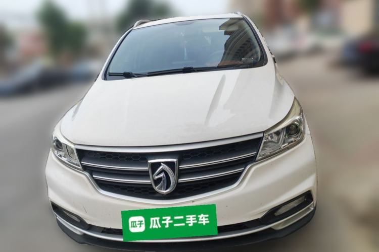 Used Baojun 730 2019 1.5L Manual Fashion Model 7-seater National V Front