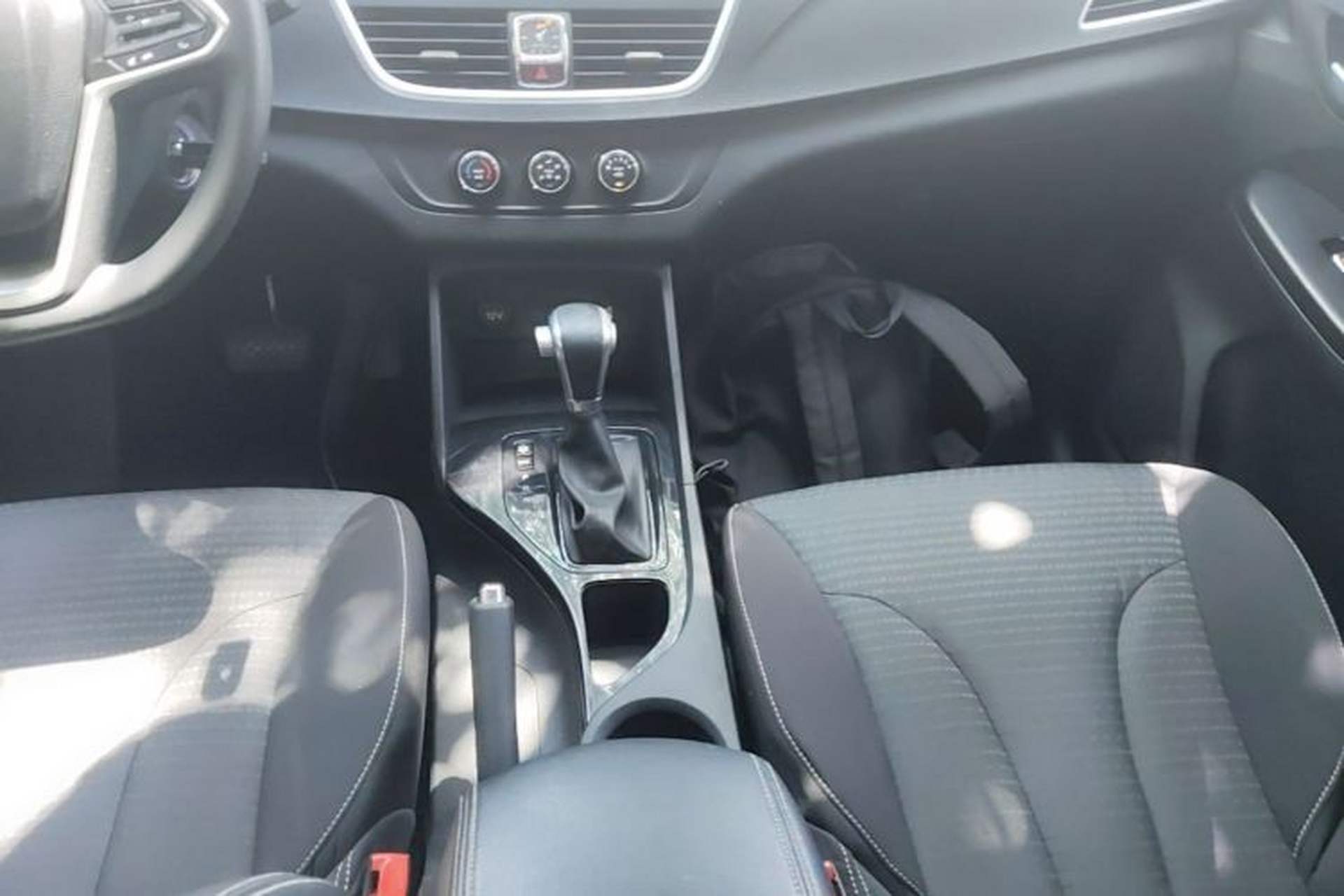 Used Baojun 730 2019 1.5T CVT Fashion Model 7 Seats China V Emission Standard Gear Lever