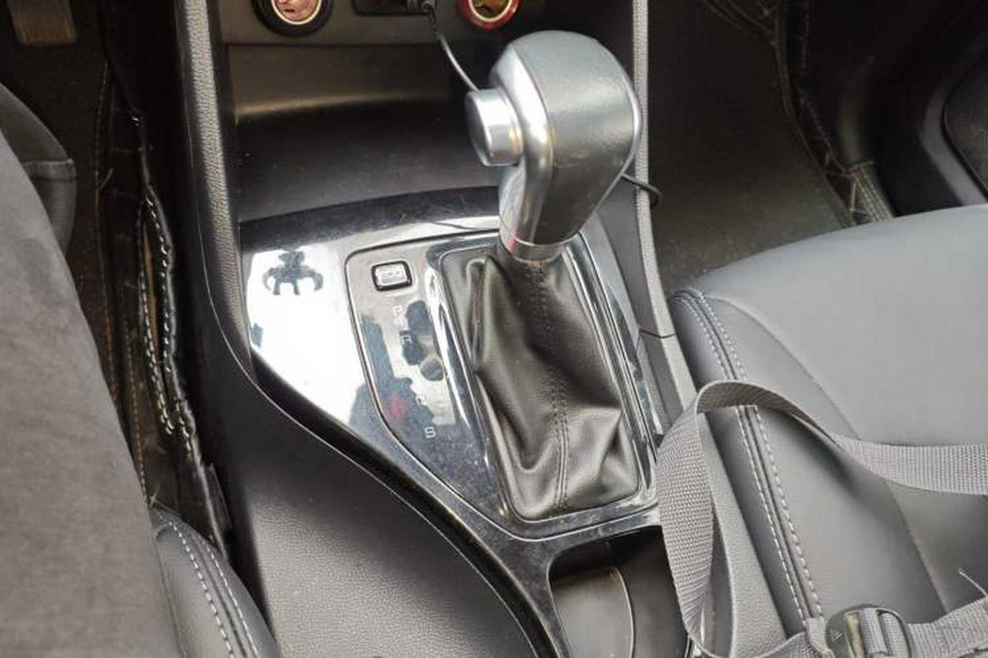Used Baojun 730 2019 1.5T CVT Fashion Model 7 Seats China VI Emission Standard Gear Lever